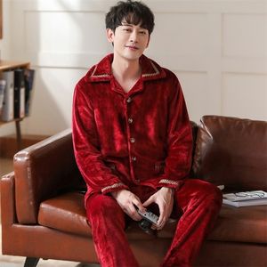 Vêtements de nuit pour hommes Épaissir Flanelle Pyjamas Hommes Rouge Pyjamas Ensemble À Manches Longues Pijama Costume Homme Sommeil 2PC Loungewear Plus La Taille 220924