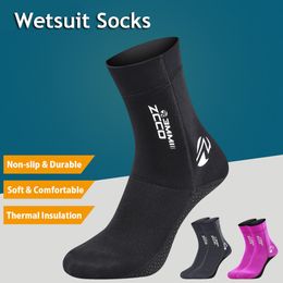 Chaussettes pour hommes 1 paire de chaussettes de plongée en néoprène de 3 mm antidérapantes pour adulte chaud Patchwork chaussures de combinaison plongée bottes de surf pour couple natation 230809