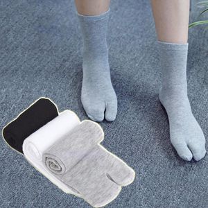 Calcetines para hombres 1 par estilo japonés tabi toe nylon para hombres mujeres desodorante de fibra de bambú transpirable separado kimono flip flopdos dedos