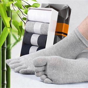 Chaussettes masculines 10 pièces 5 paires Business Bamboo Fiber Fiber FiveFinger Happy Funny High Quality Femmes Split Toe Socks Christmas Gift 220923