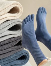 Chaussettes masculines 1 paires cinq doigts coton pur au milieu du tube de couleur solide sports divisés orteil respirant long