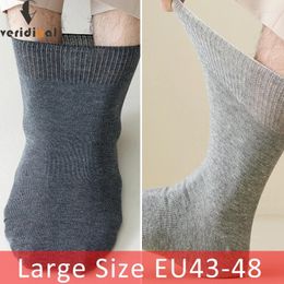 Chaussettes pour hommes 2 paires de grande taille hommes plus long coton bouche lâche bonne élastique affaires solide robe de soirée pères diabétiques EU43-48