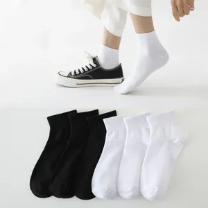 Chaussettes pour hommes 2 paires/lot mode hommes blanc noir coton longues femmes streetwear équipage hip hop lettre skateboard nouveauté