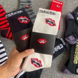 Chaussettes masculines 3pcs Fashion Sports Breatch Cotton Designer Brand Long Tube Skateboard Femmes Casual Women Luxury Sock