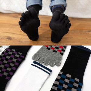 Chaussettes classiques à carreaux avec orteils pour hommes, 5 paires, Tube central, haute élasticité, respirantes, en coton épais, chaudes, à la mode, automne et hiver