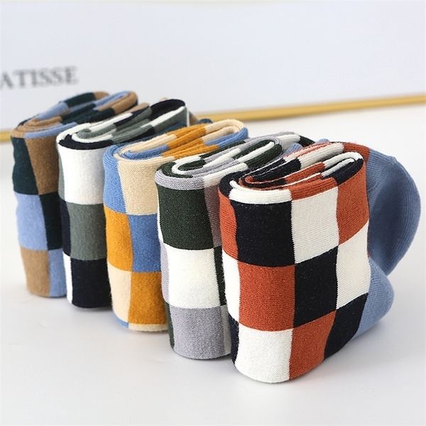 Calcetines para hombres 5 pares Colorido patrón de Argyle Algodón Hombres Vestido de equipo Calcetines Pack Novedad Calidad Diseñador Harajuku Regalos para hombres Marido Feliz 220923