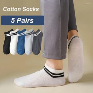 Chaussettes masculines 5 paires printemps et automne des hommes décontractés.