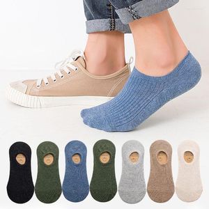 Chaussettes antidérapantes en Silicone pour hommes, 5 paires/lot, chaussettes invisibles en coton, maille respirante, confortables, fines, sport d'été, élastiques