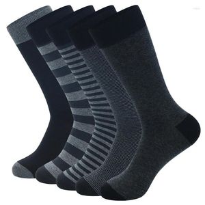 Chaussettes pour hommes 5 paires de haute qualité à rayures longues couleur unie sport d'affaires respirant mâle noir grande taille EU40-47