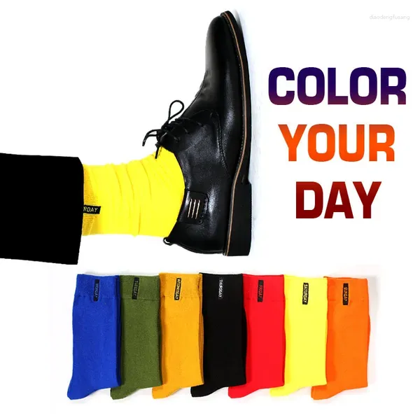 Chaussettes pour hommes 7 paires hommes coton coloré haute qualité couleur unie 2024 affaires décontracté semaine longue collocation de chaussures