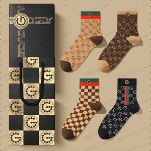 Chaussettes pour hommes Authentique GDAD Chaussettes mi-tube pour hommes Coton Classique Rayé Marque de mode Tout-en-un Déodorant Sport Respirant Boîte-cadeau Premium T240126