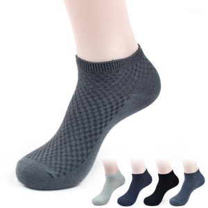 Chaussettes pour hommes fibre de bambou élastique court affaires respirant décontracté soie coton noir hommes 20211