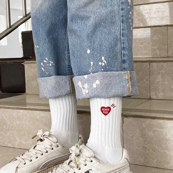 Chaussettes pour hommes Battant Coeur Rouge Fait Skateboard Coton Crew Street Chaussettes De Mode Amour Couple Hommes Femmes Mode Corée Style T-shirt 2021 Cupidon T221011