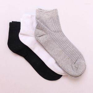 Chaussettes pour hommes confortables coton adolescents Style pantoufles courtes cheville chaussette respirant mode homme chaussette 3 paires/1 lot