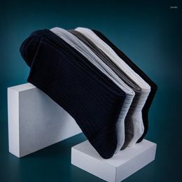 Chaussettes masculines coton hommes noirs solides affaires décontractées d'hiver d'hiver