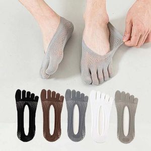 Chaussettes pour hommes créatifs de coton à cinq doigts été super minces respirant invisible bateau