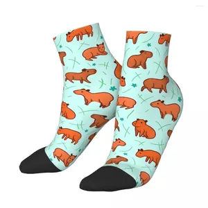 Chaussettes masculines Modèle de l'herbe Capybara Gym 3D Print Boy Girls Mid-Calf Sock