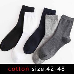 Chaussettes pour hommes de haute qualité décontracté hommes d'affaires coton hommes noir blanc longue chaussette vêtements pour hommes grande taille 42-48 Sokken surdimensionné Sox Meia