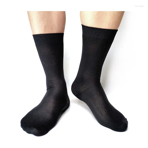 Chaussettes masculines en nylon élastique de haute qualité Silk pour les messieurs des affaires sexy softy mâle robe formelle de combinaison de combinaison de combinaison