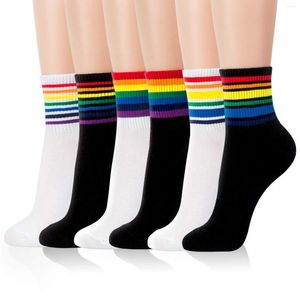 Calcetines para hombres Instime Unisex Stripes Mid Men Harajuku Colorido Divertido 100 Algodón Kawaii Rainbow Color Tamaño 35-42