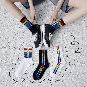 Heren sokken Japan kleur matching gestreepte regenboog letters meisje preppy stijl vrouwen in de kousen z0227