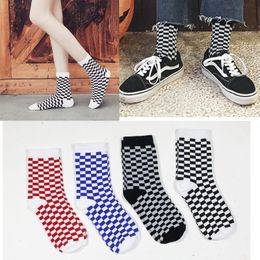 Herensokken Korea Funky Harajuku Trend Women Checkerboard Geometric Chexe Men Hip Hop Cotton Unisex Streetwear Nieuwigheid Socksman's