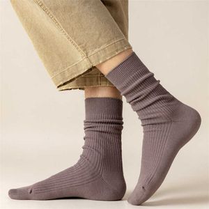 Heren sokken man sokken nieuwe herfst hoogwaardige informele ademende zakelijke vaste kleur katoenen sokken absorberen zweet lange mannelijke sokken gewoon comfort z0227