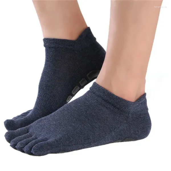 Calcetines para hombres hombres cinco dedos invernal sin deslizamiento de agarre de agarre de la punta del dedo del pie del ternero bajo piso macho