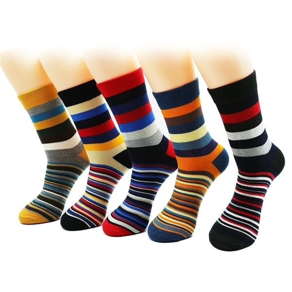 Chaussettes pour hommes Couleur pour hommes Dernière conception Costume rayé Designer de mode Chaussettes en coton coloré 5 paires 220923