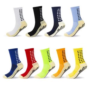 Chaussettes pour hommes Chaussettes de sport pour hommes Fond de serviette épaissi Chaussettes de football antidérapantes Doux Respirant Absorbant la sueur Chaussettes de basket-ball absorbant les chocs 230927