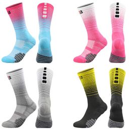 Chaussettes pour hommes New High Quality Gradient Men Elite Basketball Chaussettes Antidérapantes Épaissir Coton Serviette Bas Sports de Plein Air Cyclisme Running Chaussettes Z0227