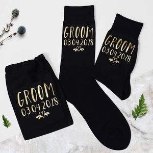 Calcetines para hombre, nombre personalizado y fecha, padrino de boda, regalos de fiesta, recuerdo, calcetín personalizado para el padre de la novia, hombre con bolsas para hombre