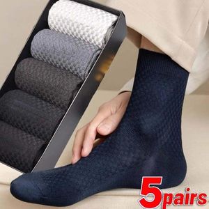 Chaussettes pour hommes qualité fibre de bambou chaussette Compression hommes décontracté affaires antibactérien respirant couleur unie mi-tube bas