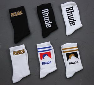 Chaussettes pour hommes chaussettes rhude chaussettes de créateurs pour hommes femmes luxe bas de haute qualité mode représentent coton classique confortable laisser entrer l'air absorber la sueur