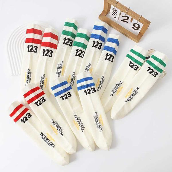 Chaussettes pour hommes Rrr123 Digital Straight Board Student Medium Tube Cotton Korean Edition College Style and Women's SportsXREP