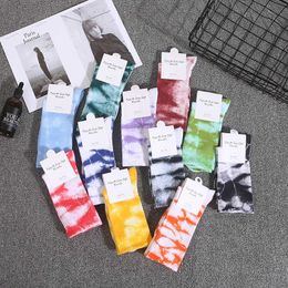 Heren sokken lente zomer nieuwe tiedye sokken hiphop pure kleur alle katoenen man en vrouw sokken z0227