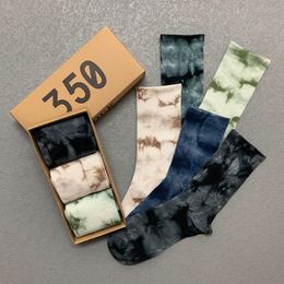 Chaussettes pour hommes Streetwear Vortex Tie Dye Bas Coton Harajuku 3 paires Boîte Femmes Mode Weed Hip Hop Pack Couples 230830