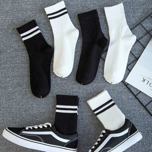 Heren sokken unisex sokken vrouwen mannen witte zwarte bemanning sokken vrouwelijke mannelijke vaste kleur sokken korte katoenen sok gestreepte soks lente zomer sox z0227