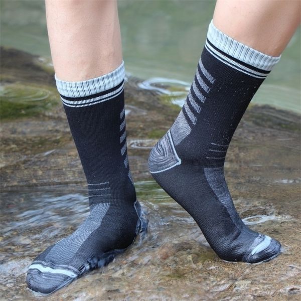 Chaussettes pour hommes imperméables respirantes en plein air randonnée Wading Camping hiver ski chaussette équitation neige chaude 220924