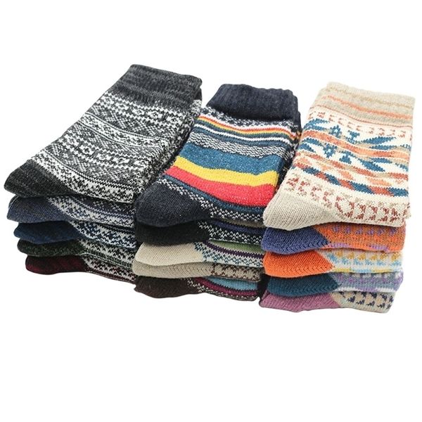 Chaussettes pour hommes hiver chaussettes en laine pour hommes Harajuku rétro chaud épais confortable tricoté chaussettes rayées décontractées 5 paires 220923