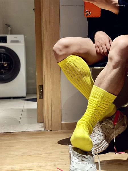 Chaussettes pour hommes, jaune, vert, rose, noir, blanc, couleur unie, Tube haut, bas de sport confortables et respirants pour hommes à la mode