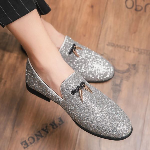 Zapatos de Cuero Plateados de Boda Brillantes para Hombres Laofers con Borlas de Pimienta Zapatos de Fiesta sin Cordones de Moda Zapatos de Conducción Cómodos Zapatos de Vestir