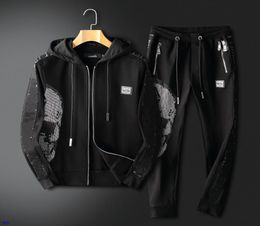 Men S Sportswear Luxury mode shirts en broekpakken trainingspakken trainingspakken traje deportivo sport hoodies casual jogging broek6986272