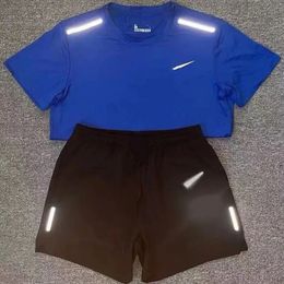 Men de sport Nake Tech Suit Shorts Two Pied Men's Women's Gym Women Wear imprimé Imprimé rapide T-shirt de basket-ball Sports Basketball