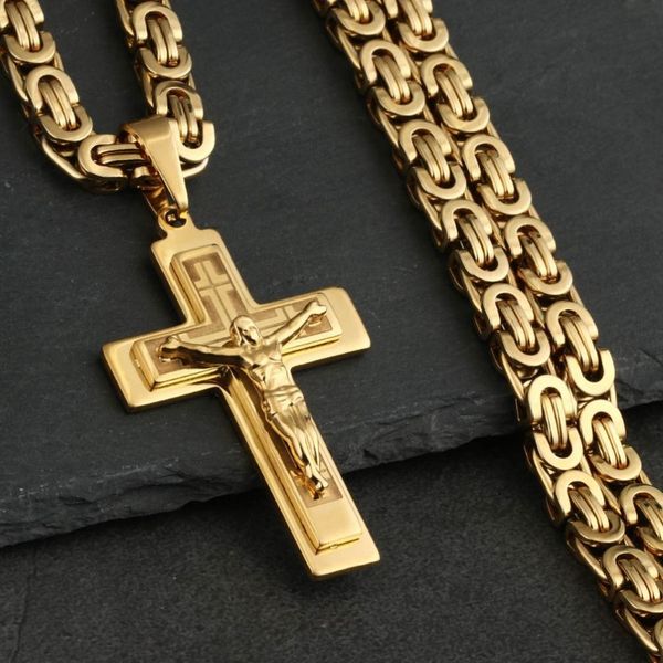 Hommes en acier inoxydable Jésus-Christ Saint Crucifix Croix Pendentifs Colliers Catholique Longue Chaîne Colliers Garçons Cadeaux Bijoux NC255s