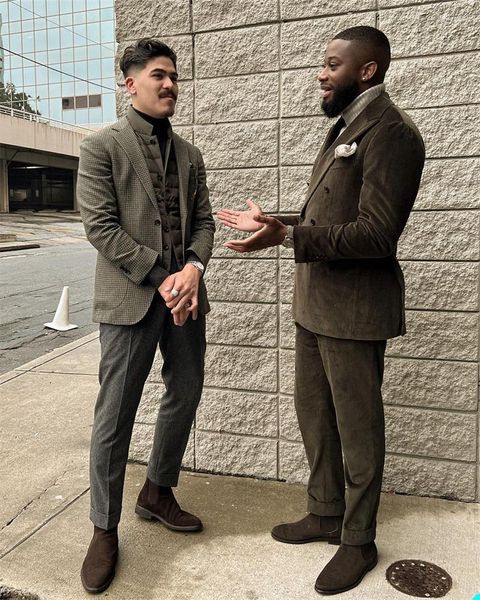 Trajes de hombre de 2 piezas de pana marrón guapo para hombre, trajes de doble botonadura hechos a medida, conjunto de pantalones formales a medida para novio