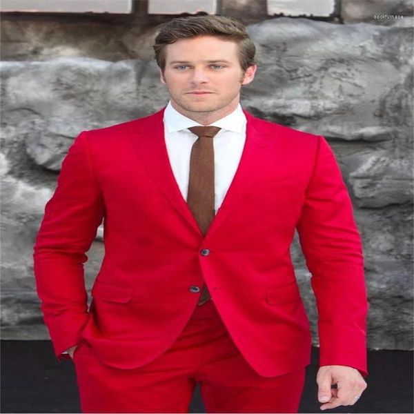 Costumes pour hommes 2023 Est personnalisé revers pointu rouge simple boutonnage costume formel pour hommes de haute qualité 2 pièces (haut pantalon cravate)