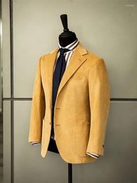 Costumes pour hommes 2023 mode veste en velours côtelé revers cranté deux boutons smokings formels lâche Vintage rétro dîner bal costume Blazer (1 Jack