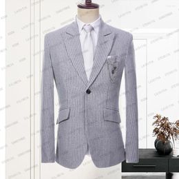 Trajes para hombre 2023, moda de verano para hombre, traje de lino informal, gris, blanco, raya Vertical, negocios, ajustado, boda, novio, chaqueta, chaqueta, abrigo