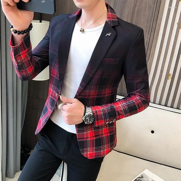 Costumes pour hommes 2023 Printemps et automne Mode Contraste Couleur Plaid Hommes Blazer Slim Fit Épissage Coréen Casual Beau Petit Costume Manteau Rouge Gris